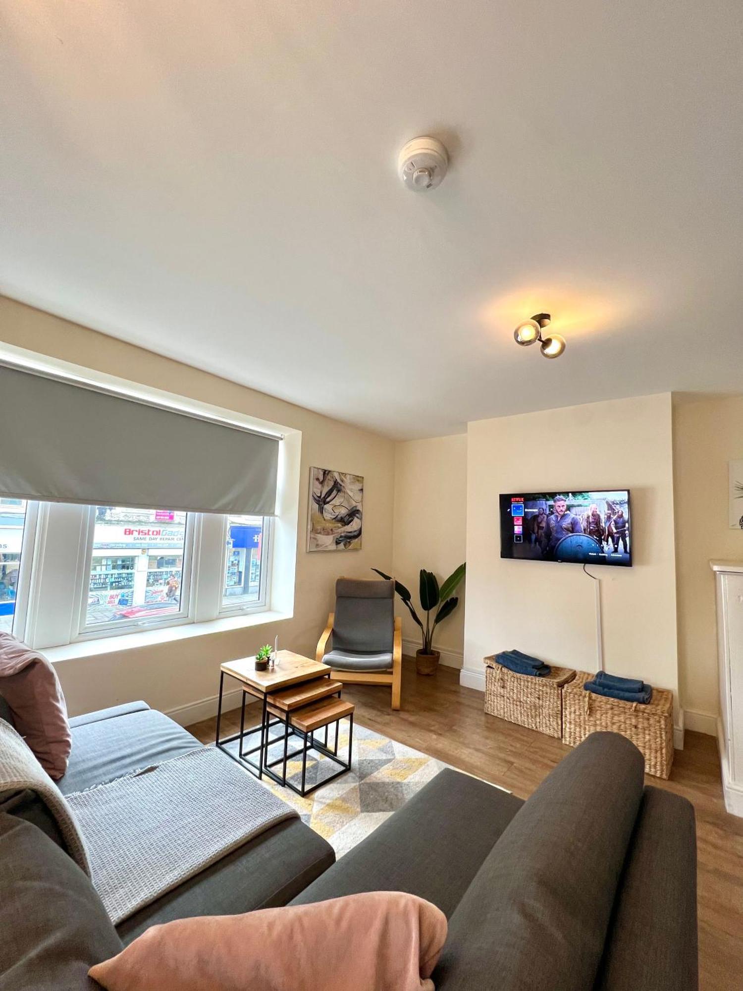 Апартаменты Dvmescape Flat1 Бристоль Экстерьер фото